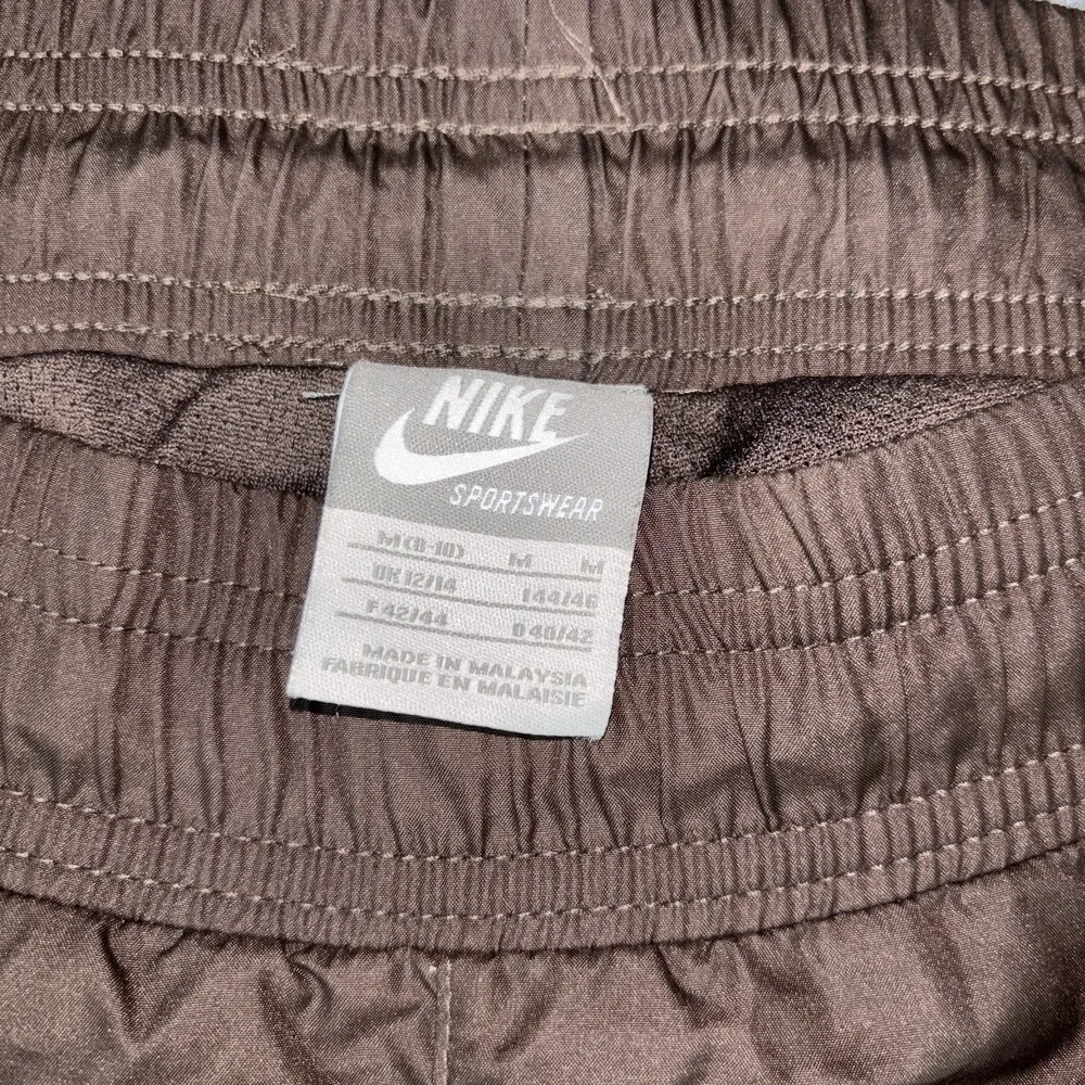 Nike Sportswear Track Pants Women's Medium Wide Leg Baggy Y2K Brown White Piping